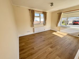 Lounge- click for photo gallery